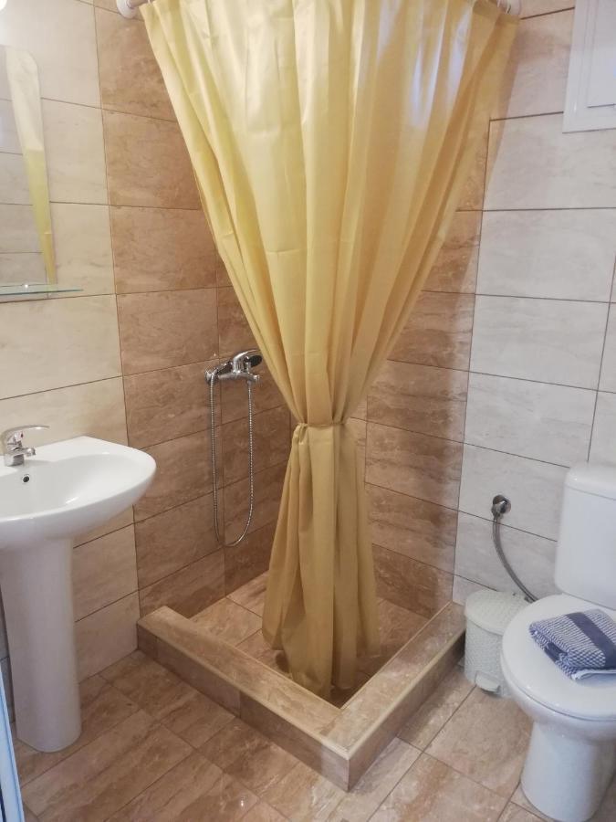 Corner House Apartment Leptokarya  Bagian luar foto